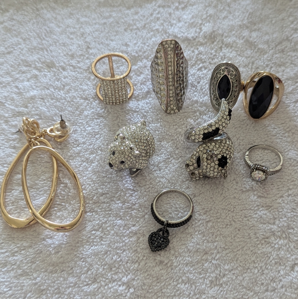 WOMEN'S JEWELRY BUNDLE